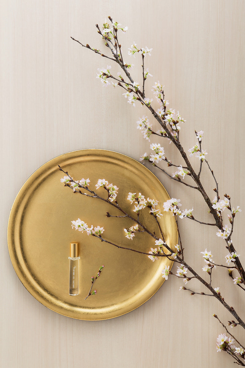 サクラ　桜　オイルパフューム　デイリーアロマジャパン　香水